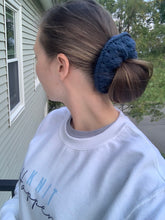 Load image into Gallery viewer, Eyelet Stripe Scrunchie - Knitting Pattern